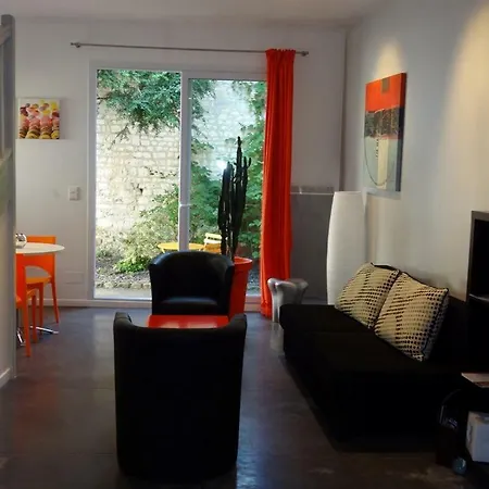 Le Pavillon De Nathalie Vendégház Isles-sur-Suippe